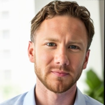 Logen Johnson, Founder & Principal of Isla Tech Consulting